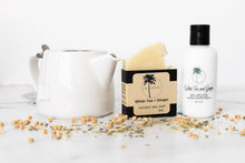 Load image into Gallery viewer, White Tea + Ginger Scent Coconut Wax Candle