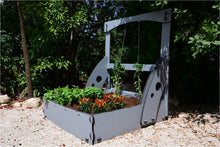 Load image into Gallery viewer, Set up/ Take Down Outdoor Vegetable Grow Bed W/ Trellising Kit
